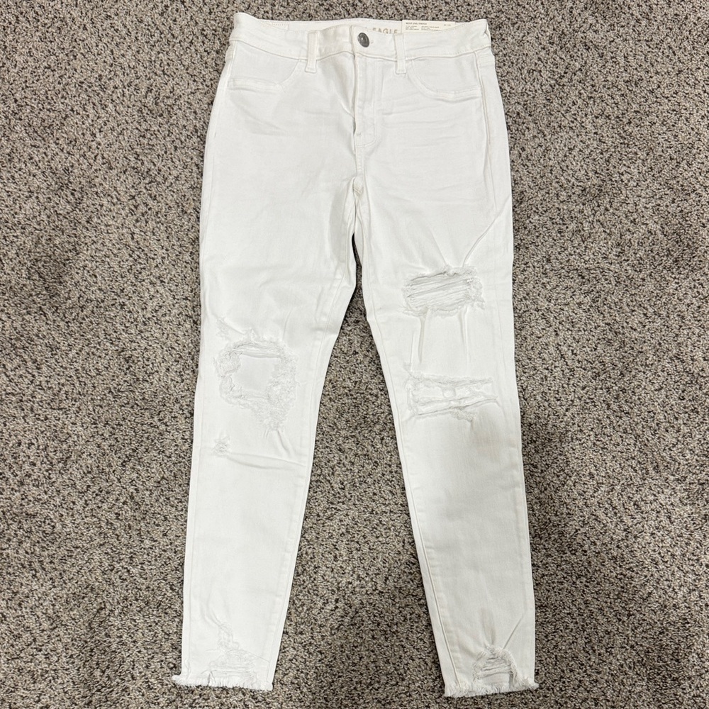 American Eagle Outfitters White Distressed Skinny Jeans